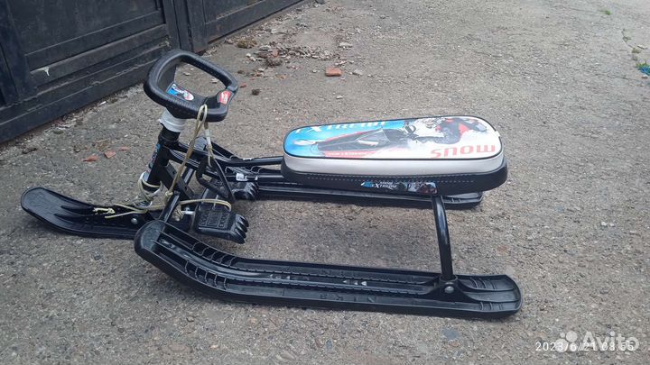 Детский снегокат