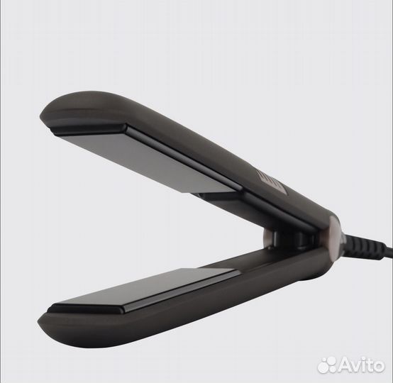 Стайлер / Щипцы / Выпрямитель для волос Polaris