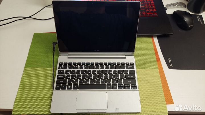 Ноутбук планшет Acer Switch 10 64Gb win10 1920