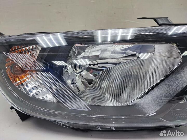 Фара правая LADA granta FL 2018-нв