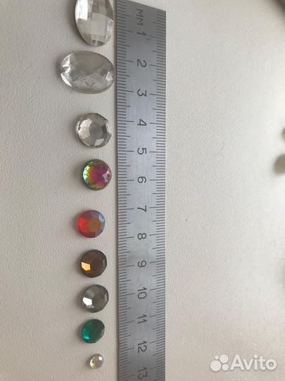 Стразы пришивные клеевые