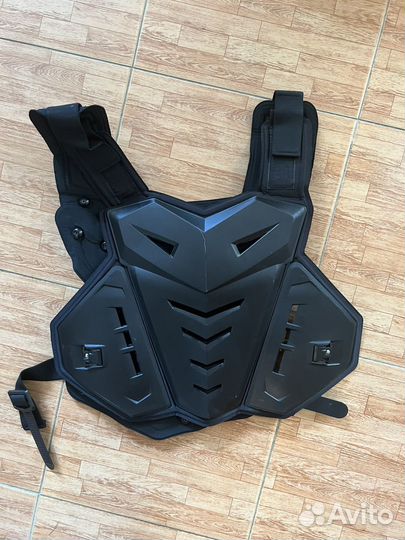 Эндуро защита панцирь жилет