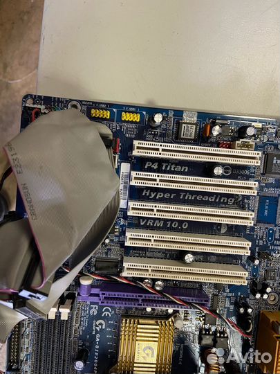 Материнская плата gigabyte