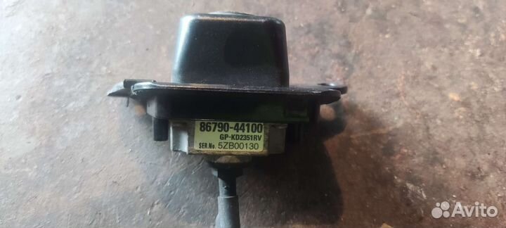 Камера заднего вида Toyota Ipsum ACM21 8679044100