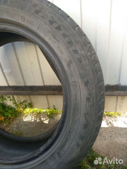 Goodyear EfficientGrip 205/60 R16 92W