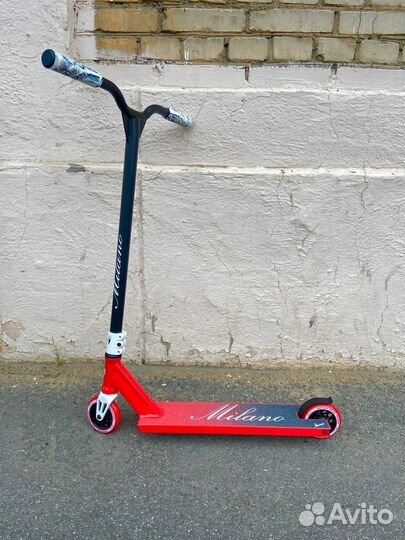 Трюковой самокат новый для стрита