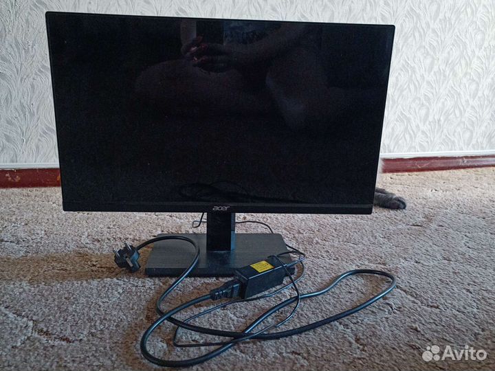 Монитор acer 22