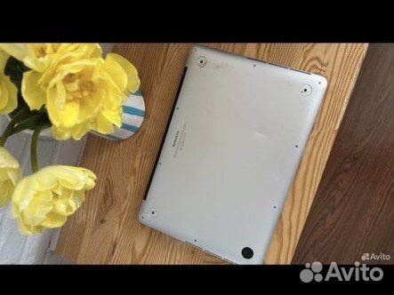 Macbook pro 13 2015 i5 8gb