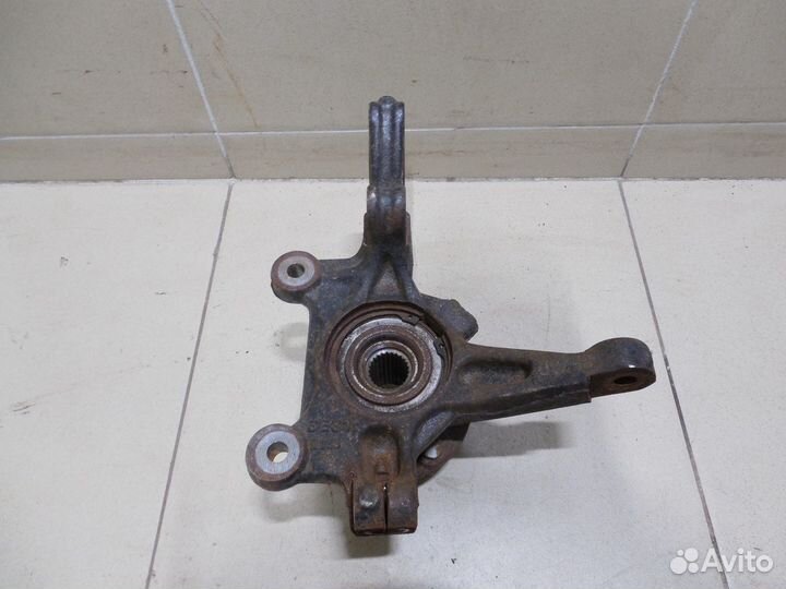 Кулак поворотный передний правый Cobalt 2011-2015