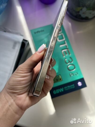 Infinix NOTE 30 Pro, 8/256 ГБ