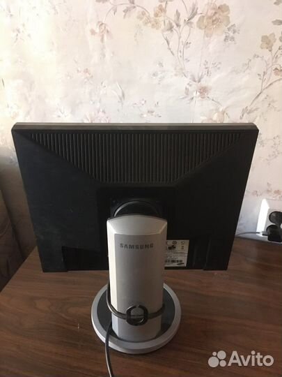 Монитор Samsung syncmaster 940B