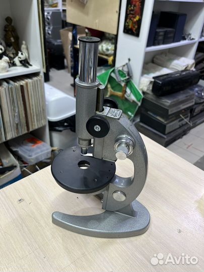 Советский Микроскоп мбу-4 гост 8284-67 (ч)
