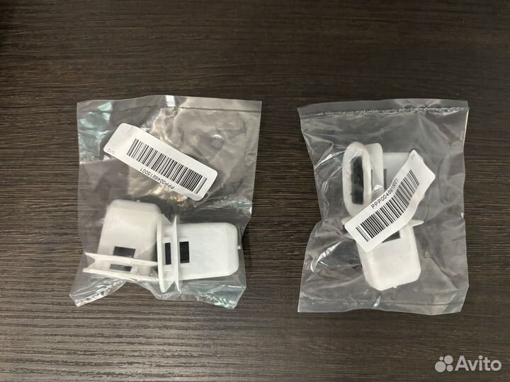 Кронштейн крепления подушки заднего сиденья GM/Che