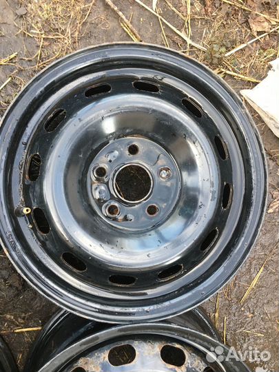 Штампованные диски r15 5x108