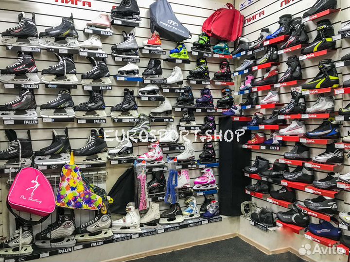 Коньки фигурные женские