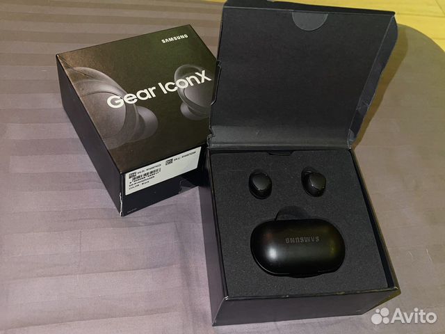 Беспроводные наушники samsung gear iconx
