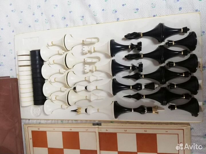 Шахматы шашки СССР. Родная коробка