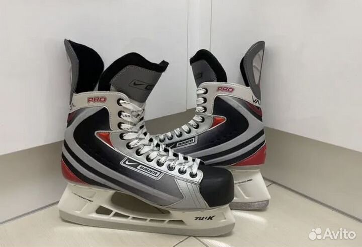 Коньки найк Bauer Supreme Pro