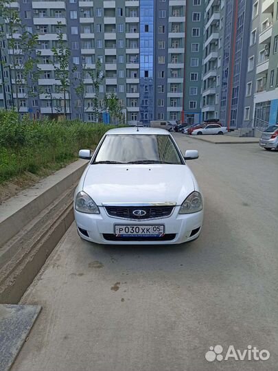 Бампер приора