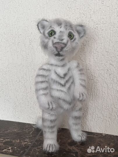 Тигр ручной работы, крючком