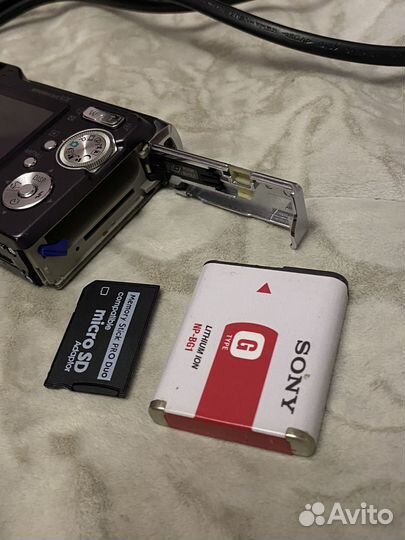 Sony cyber shot 8.1 мегапикселей камера мыльница