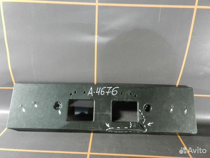 Площадка номерного знака - Nissan Murano Z52