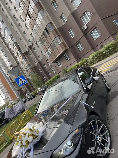 Свадебное украшение на машину (кольца)