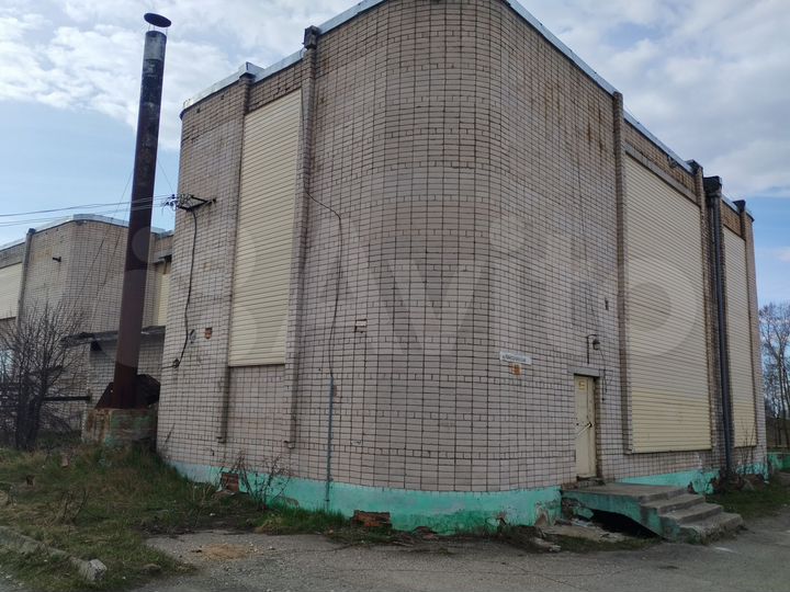 Свободного назначения, 700 м²