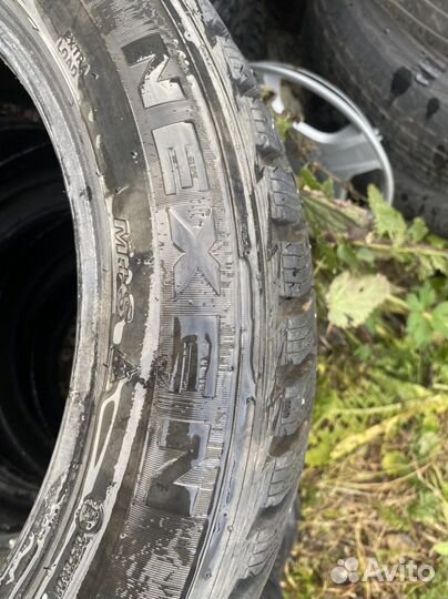 Nexen Winguard 215/55 R17