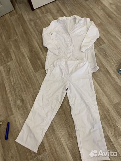 Белая форма медицинская, для повара