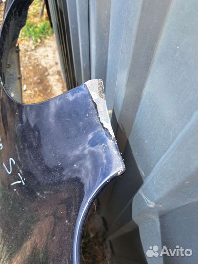 Капот на Ягуар s-type