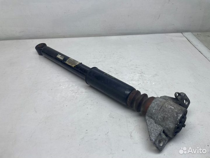 Амортизатор задний Audi A5 3.2 2009