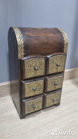 Шкатулка комод