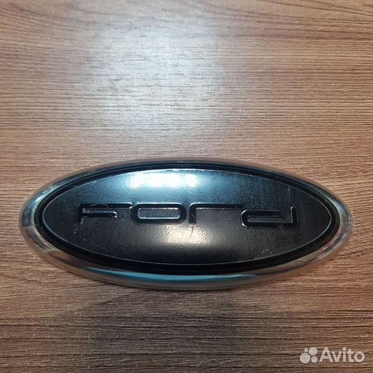 Эмблема задняя Ford Focus 2/3 черная хайтек