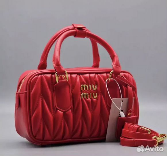 Красная сумка miu miu Arcadie