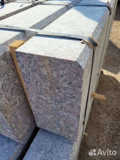 Гранитный бордюр гп-1