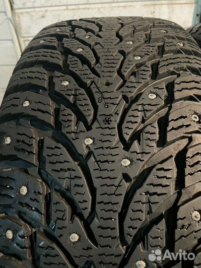Nokian Tyres Hakkapeliitta 9 SUV 245/60 R18 109T