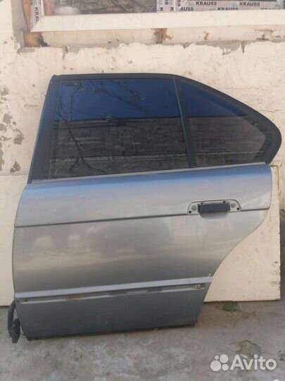 Дверь бмв е-34