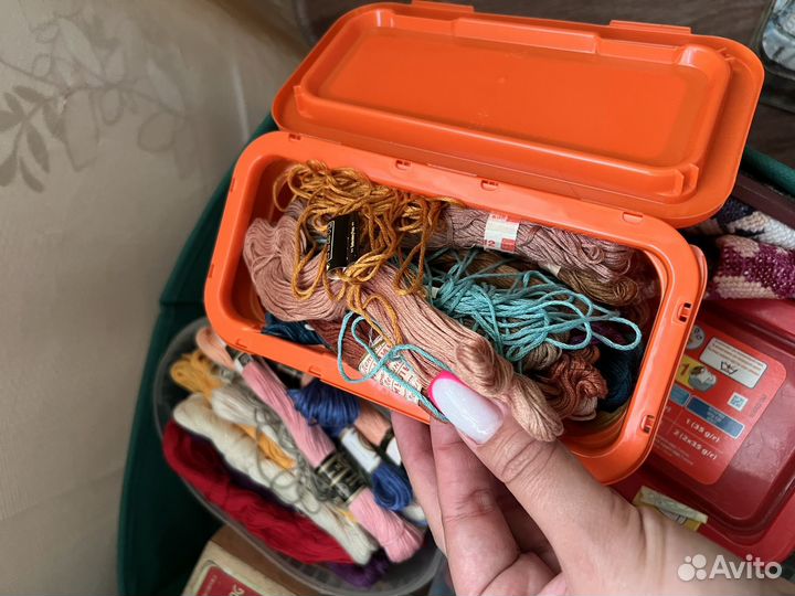 Нитки для вышивания