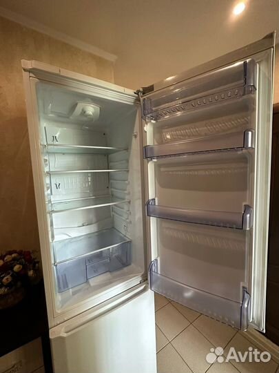 Холодильник Beko cs 335020 не рабочий