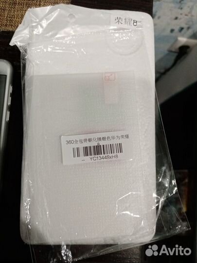 Чехол и защитное стекло на honor Y 8 (новое)