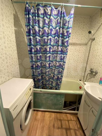 2-к. квартира, 54 м², 9/9 эт.