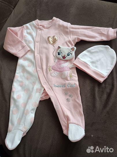 Одежда на выписку для девочки