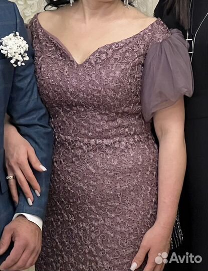 Вечернее платье