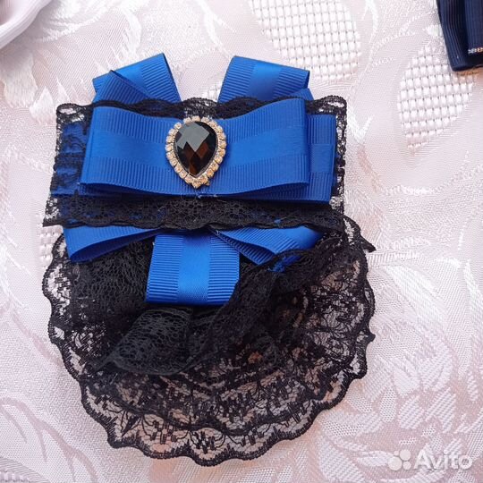 Школьные банты и галстуки