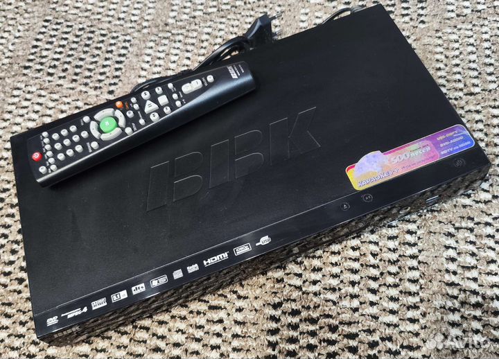 DVD-плеер BBK DVP954HD