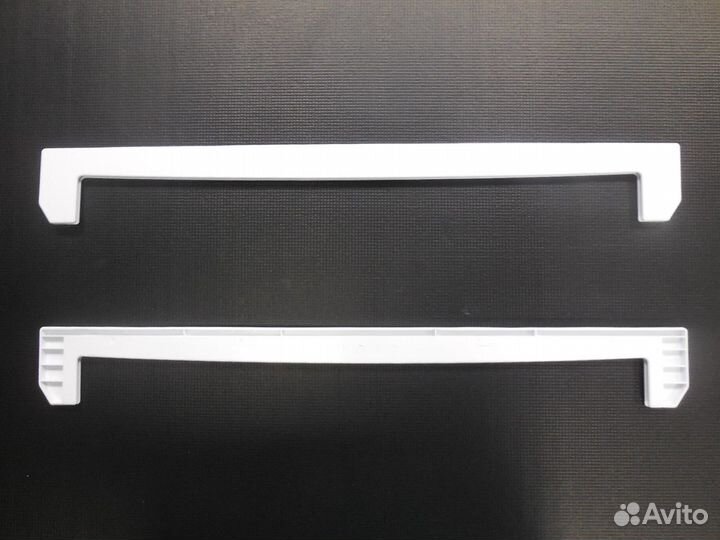 Обрамление стеклянной полки перед Beko 4561510300