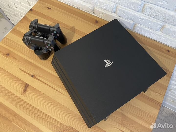 Sony playstation 4 pro 1tb