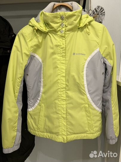 Куртка спортивная женская утепленная лыжная