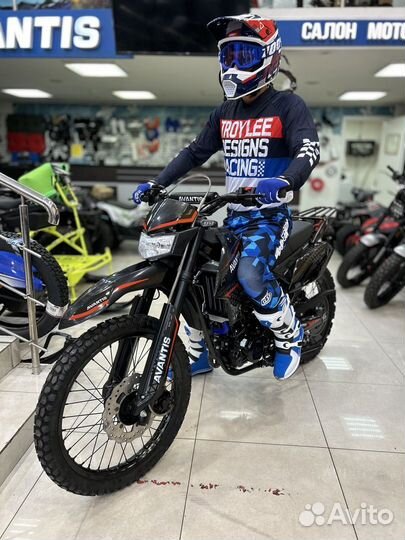 Мотоцикл avantis LX 300 птс